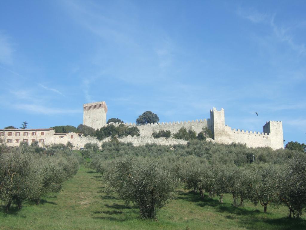 Hotel La Torre Castiglione del Lago Kültér fotó